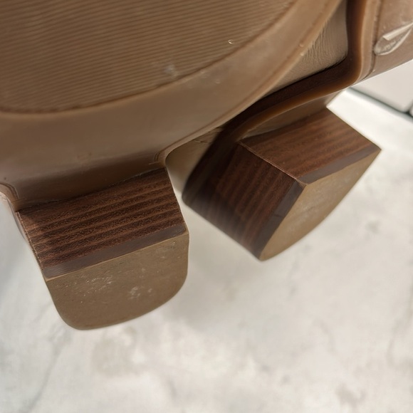 LUCKY BRAND Idola Beige Western Square Toe Stacked Heel Leather Booties 8 - Picture 13 of 16